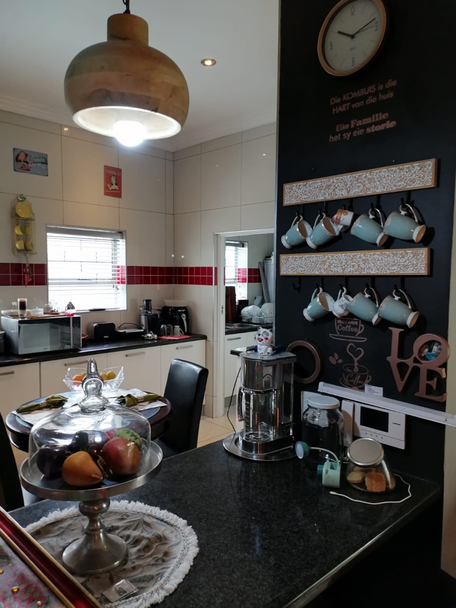 4 Bedroom Property for Sale in Norwood Gauteng