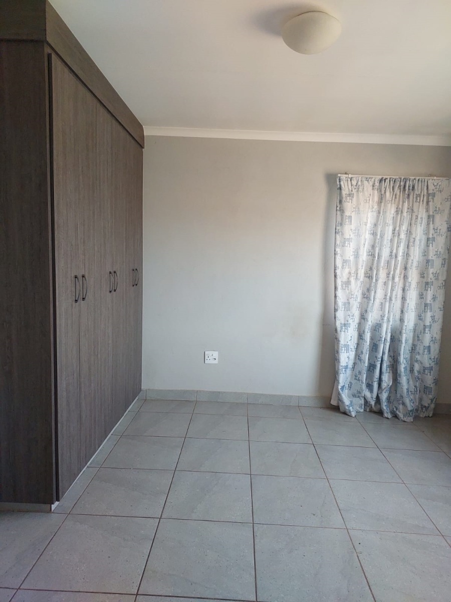 3 Bedroom Property for Sale in Andeon AH Gauteng