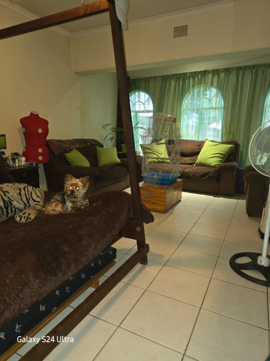 To Let 4 Bedroom Property for Rent in Parkhill Gardens Gauteng