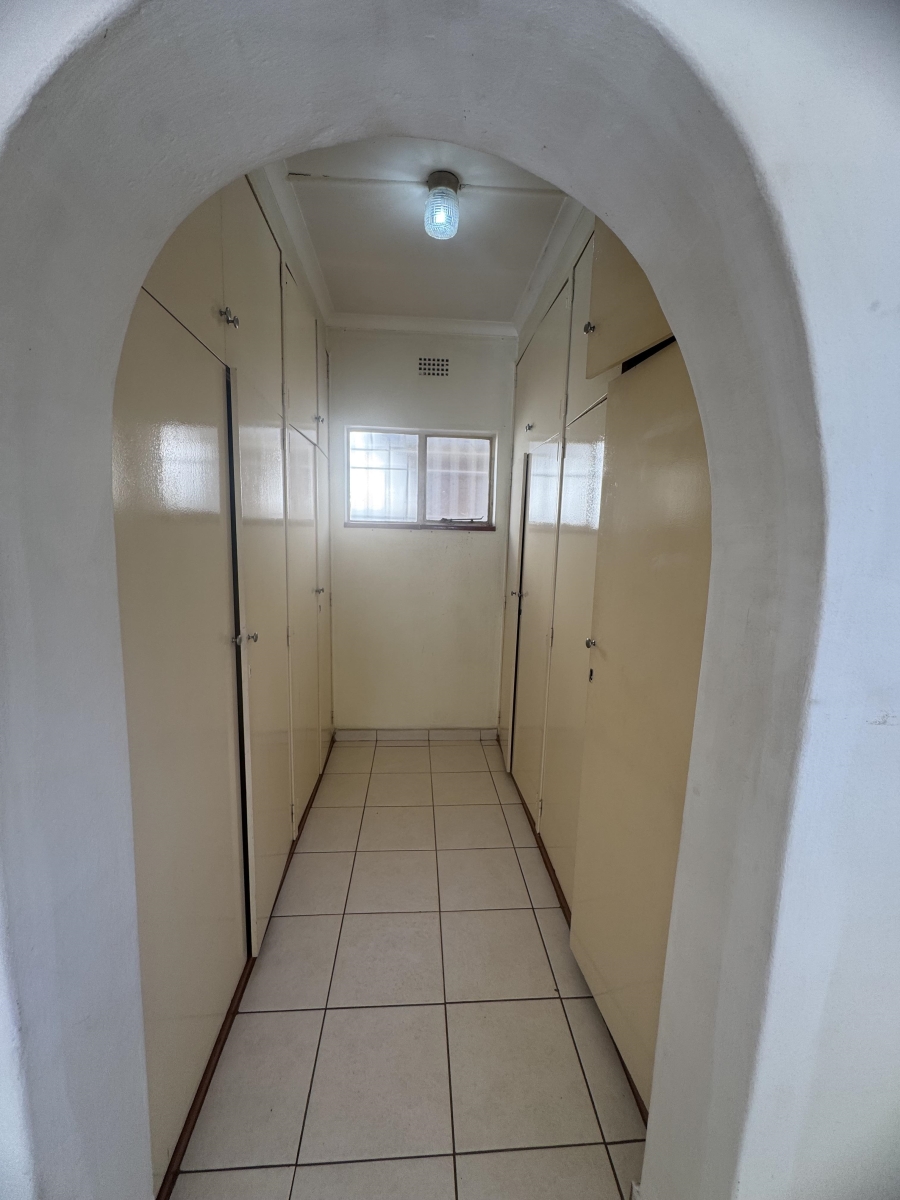 To Let 4 Bedroom Property for Rent in Parkhill Gardens Gauteng