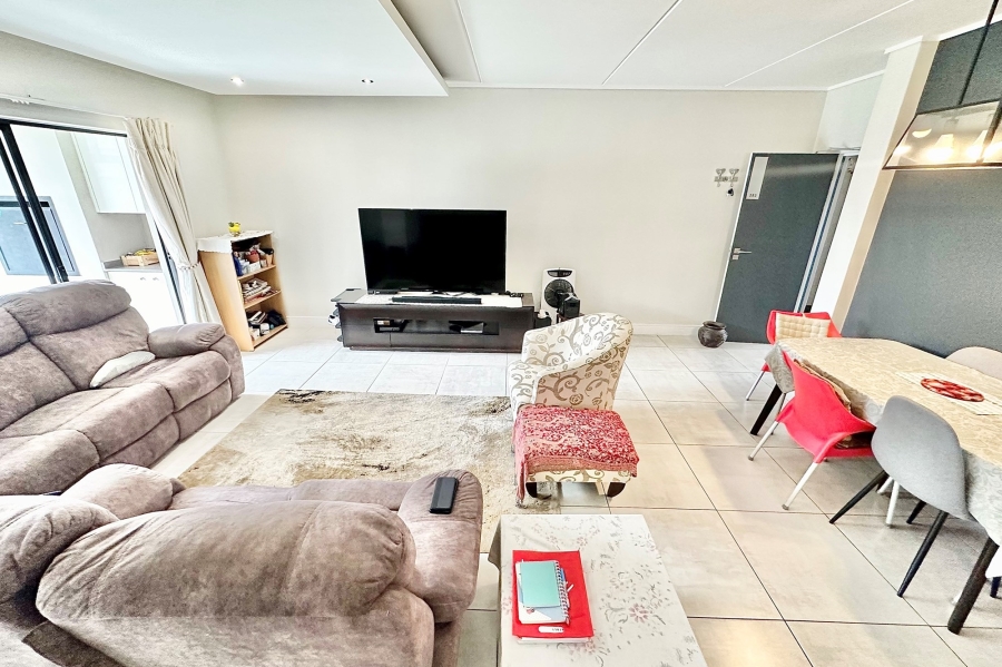 3 Bedroom Property for Sale in The Polofields Gauteng