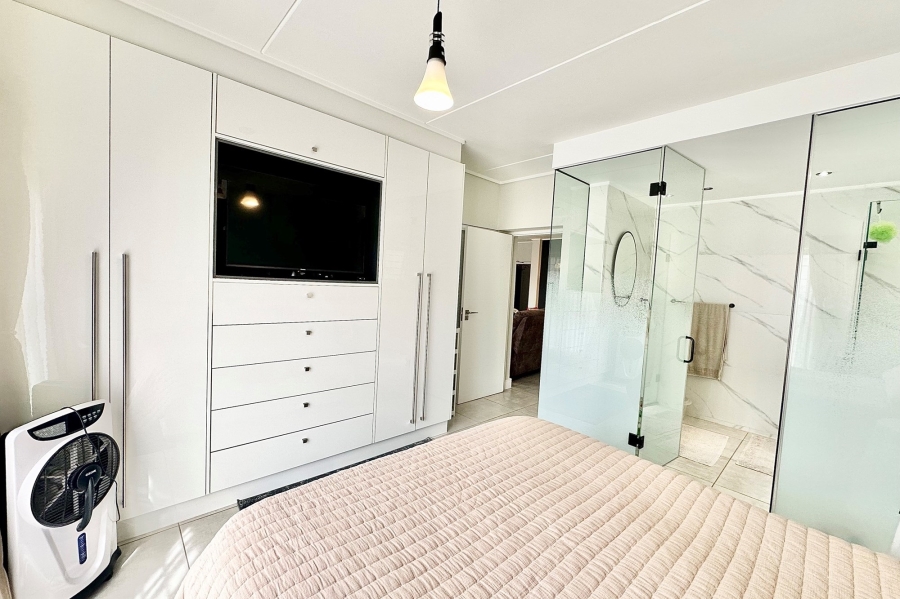 3 Bedroom Property for Sale in The Polofields Gauteng