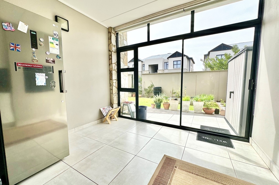 3 Bedroom Property for Sale in The Polofields Gauteng