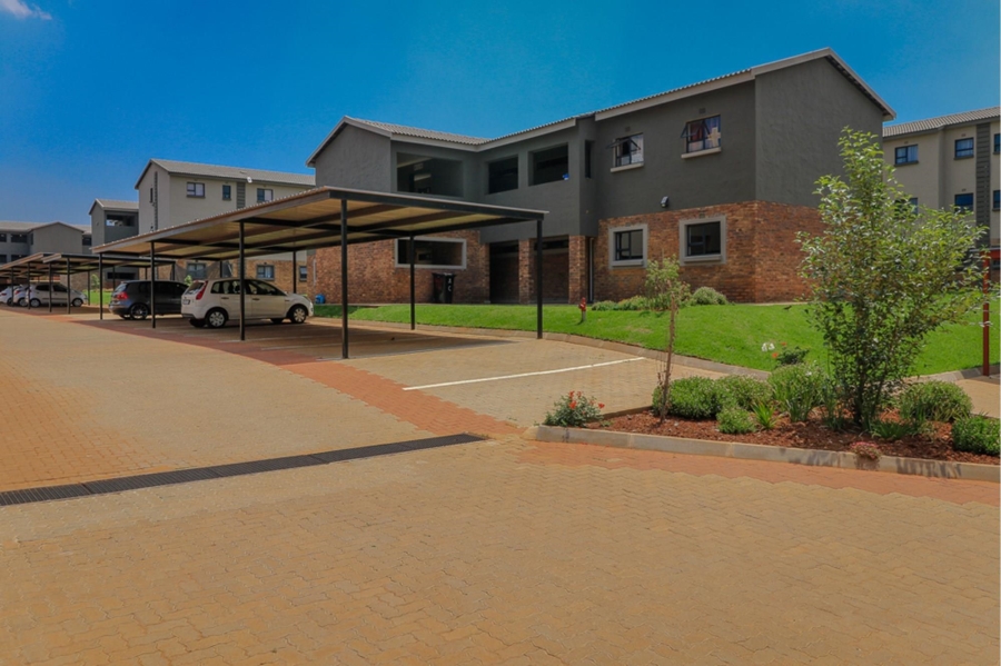2 Bedroom Property for Sale in Kenleaf Gauteng