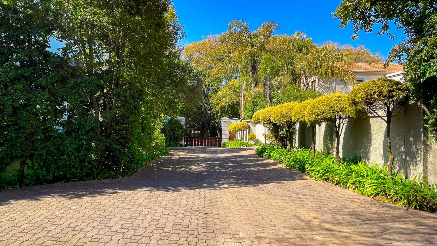 To Let 1 Bedroom Property for Rent in Sandown Gauteng
