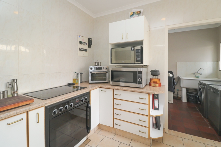 4 Bedroom Property for Sale in Selcourt Gauteng