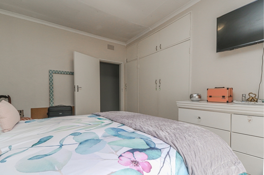 4 Bedroom Property for Sale in Selcourt Gauteng
