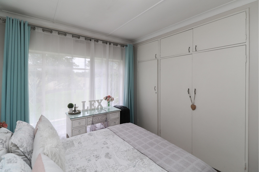 4 Bedroom Property for Sale in Selcourt Gauteng