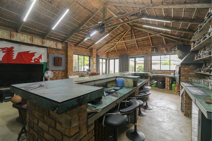 4 Bedroom Property for Sale in Selcourt Gauteng