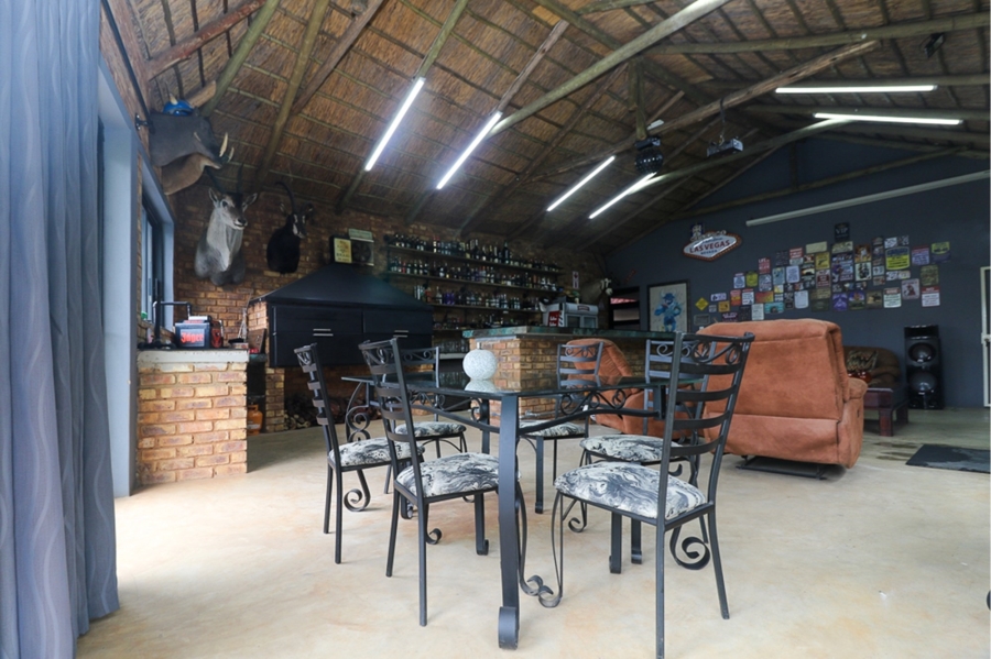 4 Bedroom Property for Sale in Selcourt Gauteng