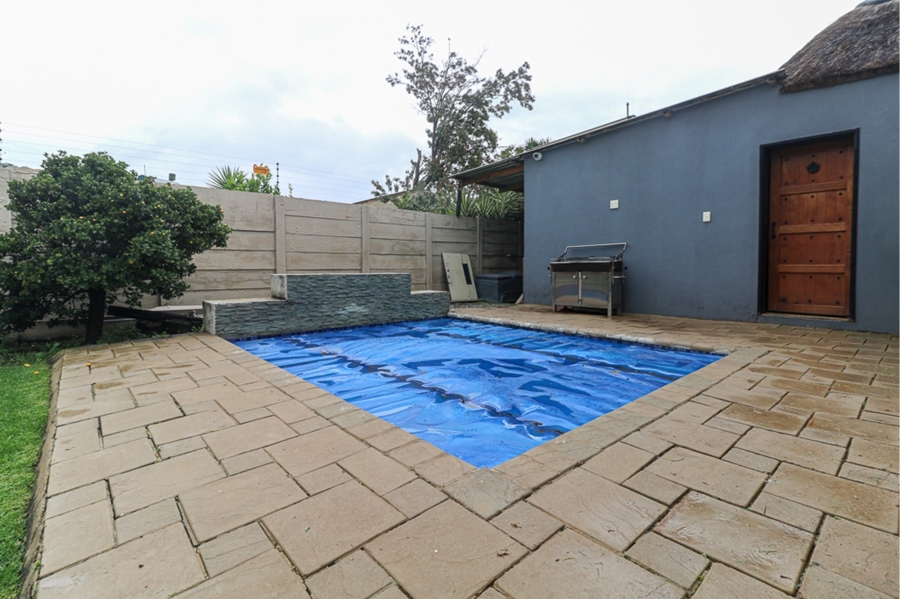 4 Bedroom Property for Sale in Selcourt Gauteng