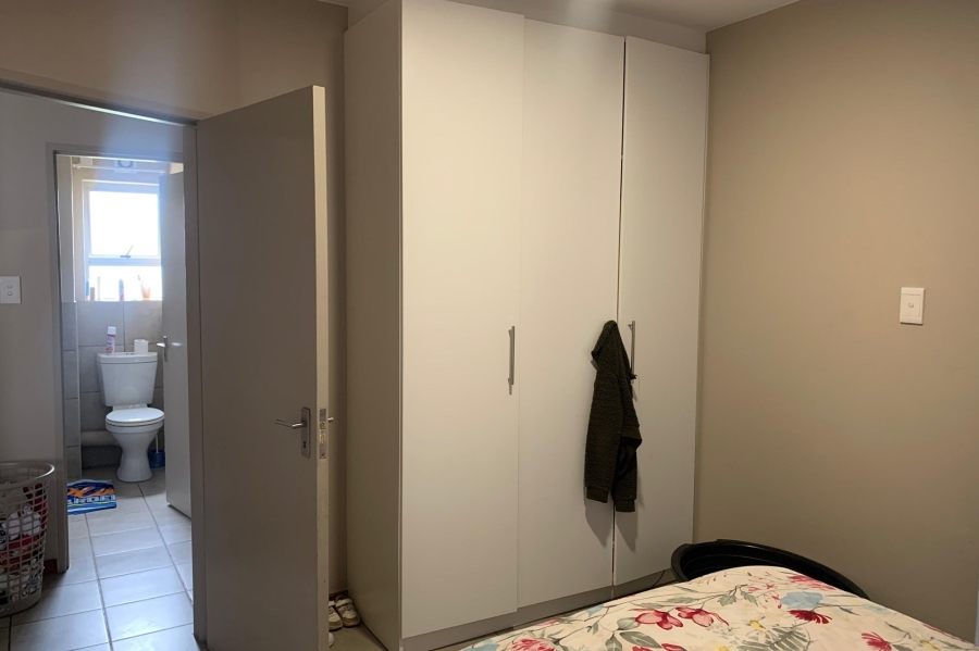 2 Bedroom Property for Sale in Kosmosdal Gauteng