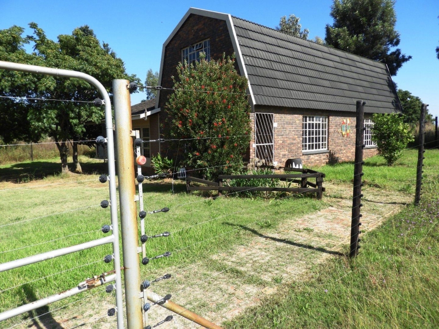 3 Bedroom Property for Sale in Zoekfontein Gauteng