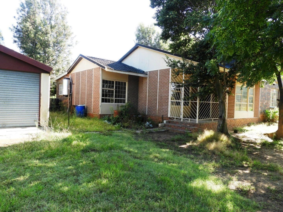 3 Bedroom Property for Sale in Zoekfontein Gauteng