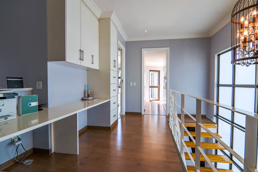 3 Bedroom Property for Sale in Copperleaf Estate Gauteng