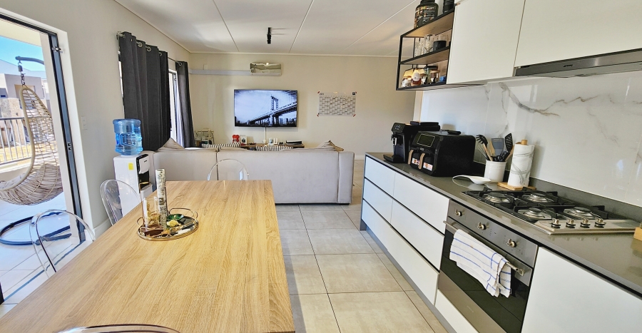 2 Bedroom Property for Sale in The Polofields Gauteng