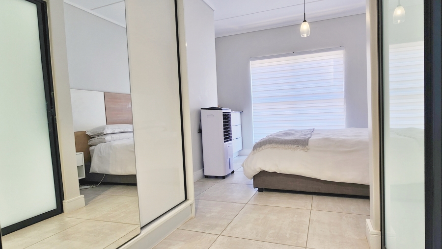 2 Bedroom Property for Sale in The Polofields Gauteng