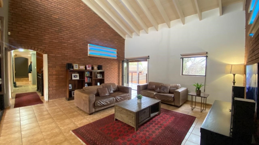 3 Bedroom Property for Sale in Faerie Glen Gauteng