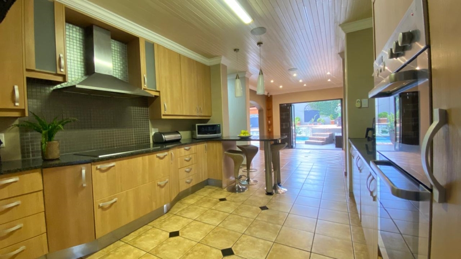 3 Bedroom Property for Sale in Faerie Glen Gauteng