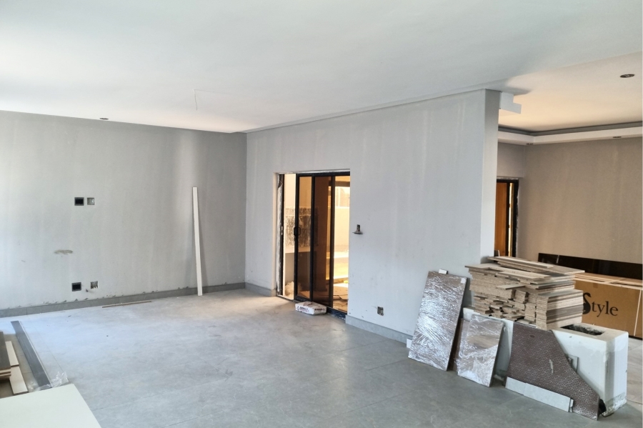 5 Bedroom Property for Sale in Six Fountains Residential Estate Gauteng