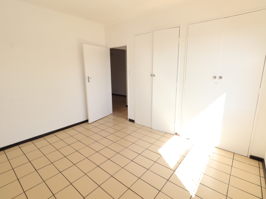 2 Bedroom Property for Sale in Aston Manor Gauteng