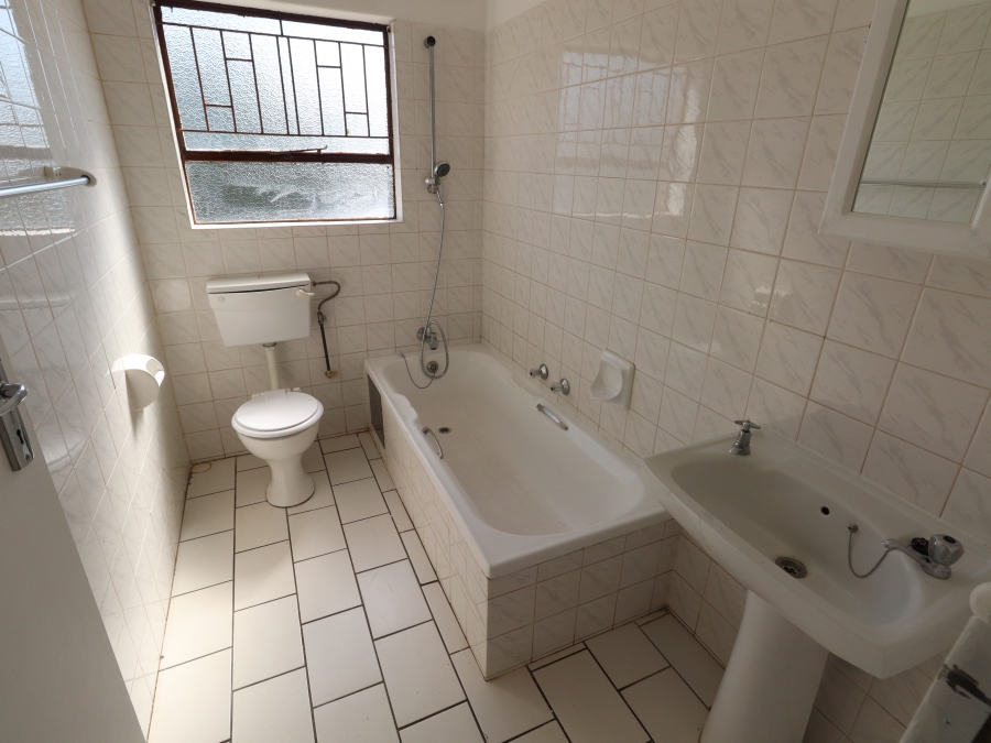 2 Bedroom Property for Sale in Aston Manor Gauteng