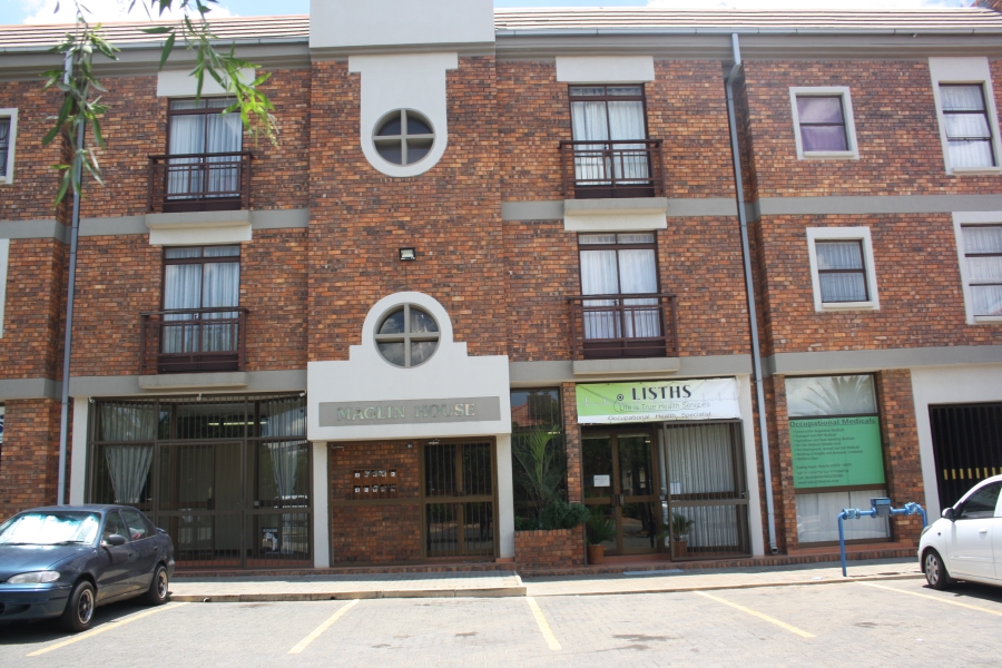 2 Bedroom Property for Sale in Aston Manor Gauteng