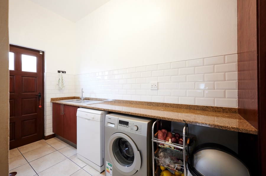 4 Bedroom Property for Sale in Carlswald North Estate Gauteng