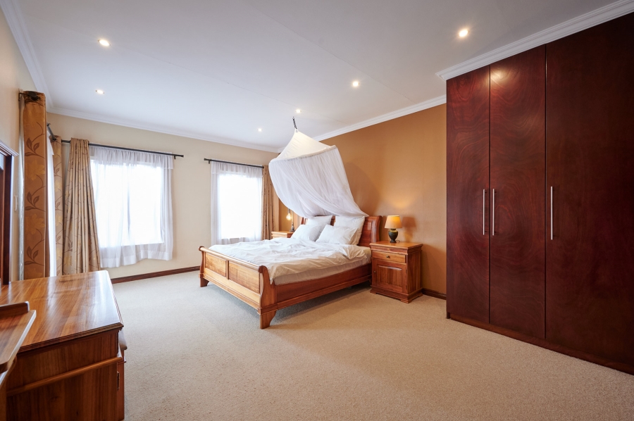 4 Bedroom Property for Sale in Carlswald North Estate Gauteng