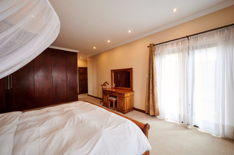 4 Bedroom Property for Sale in Carlswald North Estate Gauteng