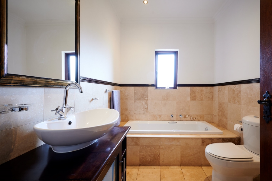 4 Bedroom Property for Sale in Carlswald North Estate Gauteng