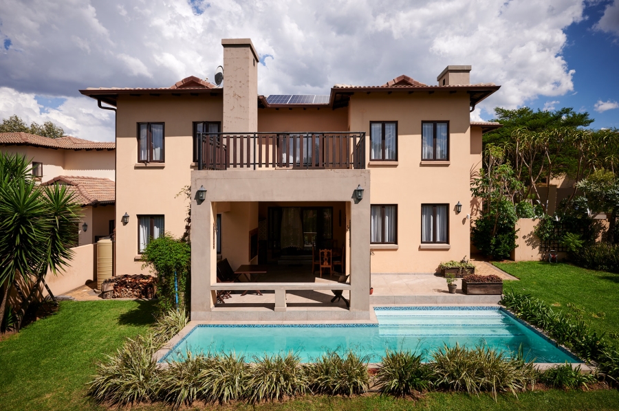 4 Bedroom Property for Sale in Carlswald North Estate Gauteng