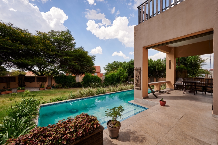 4 Bedroom Property for Sale in Carlswald North Estate Gauteng