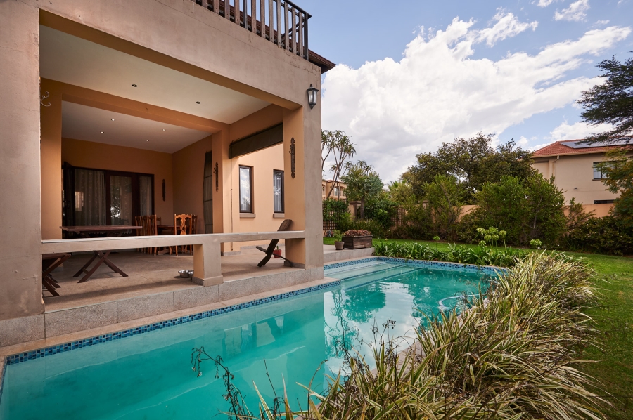 4 Bedroom Property for Sale in Carlswald North Estate Gauteng
