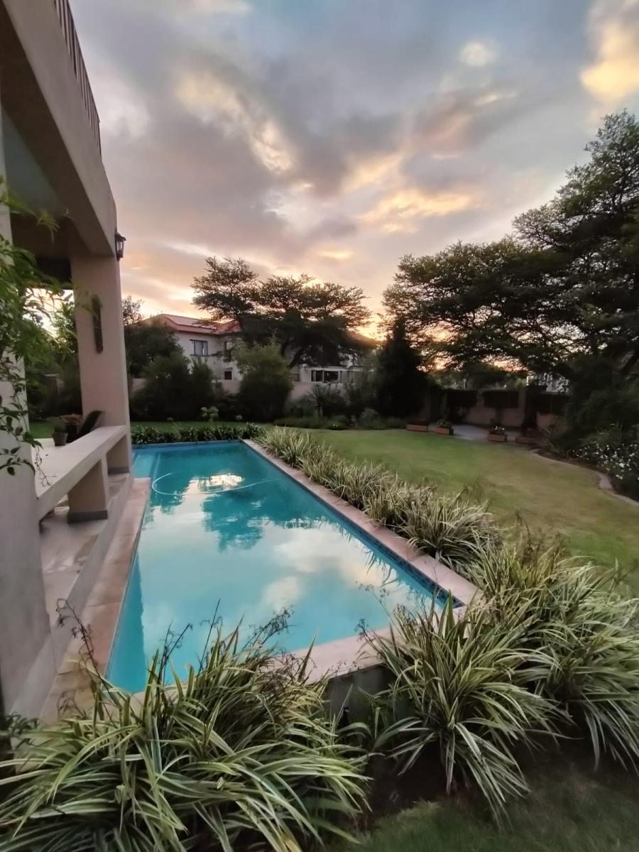 4 Bedroom Property for Sale in Carlswald North Estate Gauteng