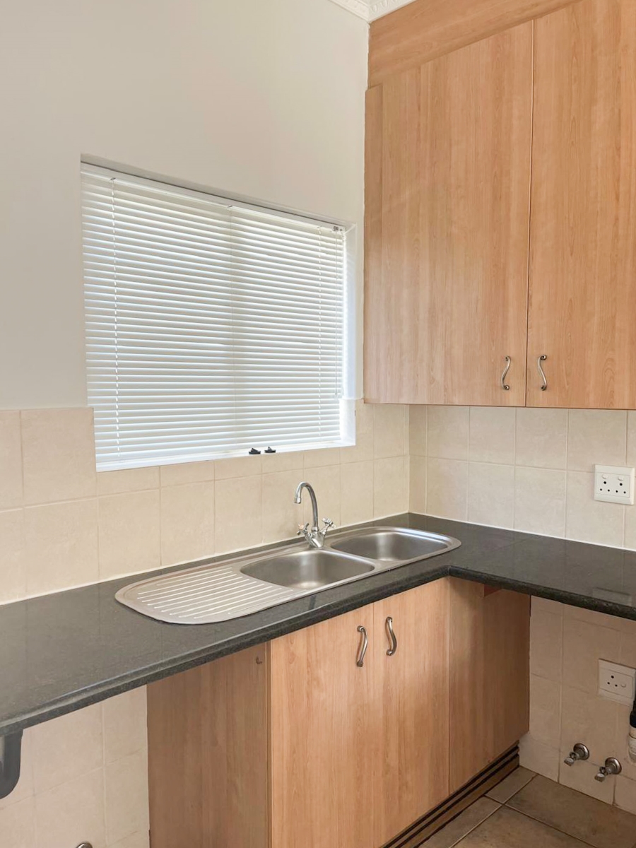 To Let 2 Bedroom Property for Rent in Boardwalk Gauteng