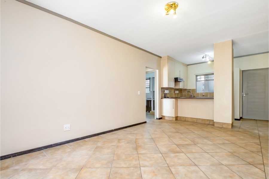1 Bedroom Property for Sale in Bryanston Gauteng