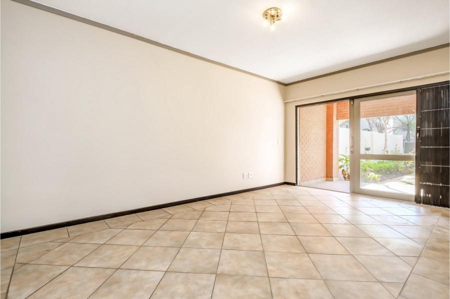 1 Bedroom Property for Sale in Bryanston Gauteng