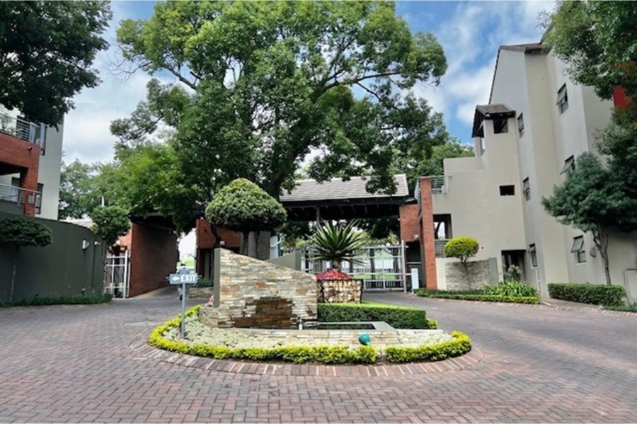 1 Bedroom Property for Sale in Bryanston Gauteng