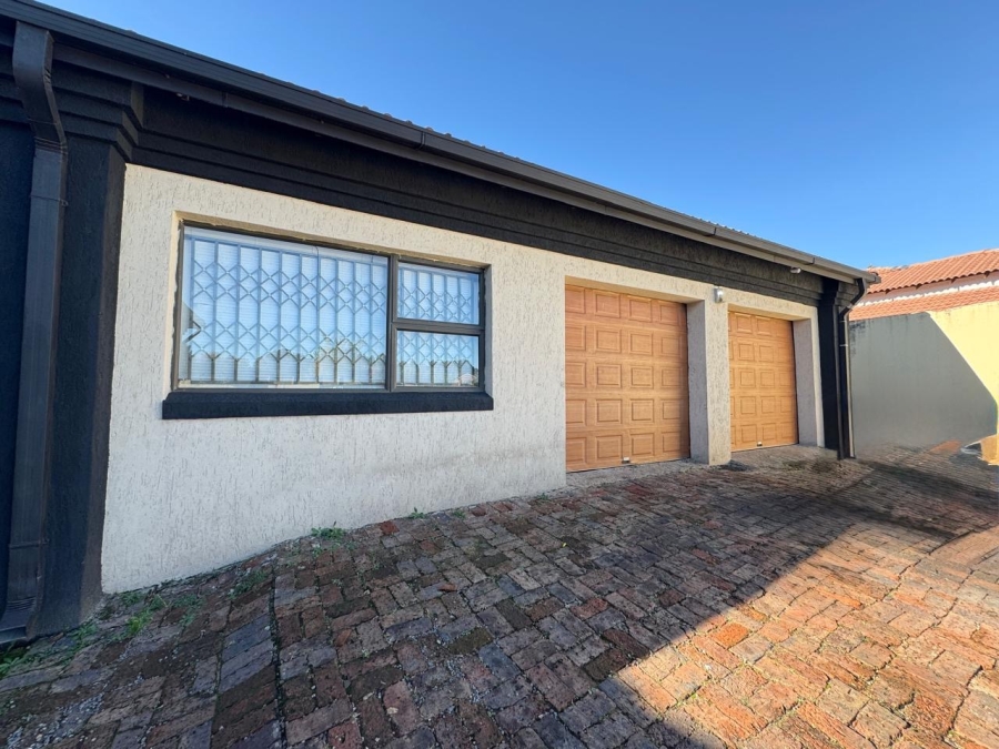 4 Bedroom Property for Sale in Vanderbijlpark SE 4 Gauteng