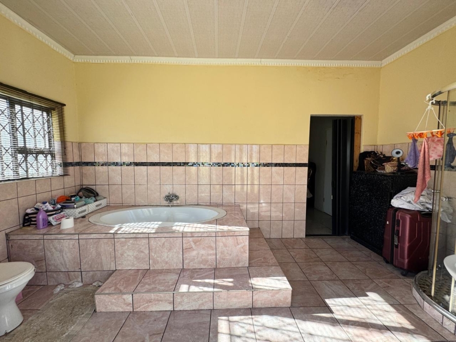 4 Bedroom Property for Sale in Vanderbijlpark SE 4 Gauteng