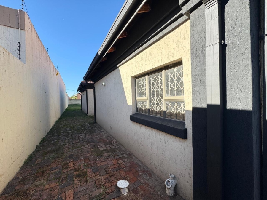 4 Bedroom Property for Sale in Vanderbijlpark SE 4 Gauteng