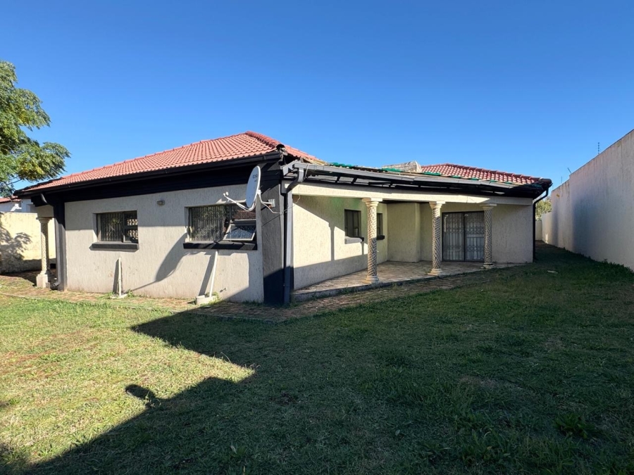 4 Bedroom Property for Sale in Vanderbijlpark SE 4 Gauteng