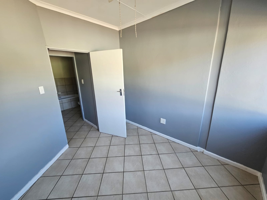 2 Bedroom Property for Sale in Annlin Gauteng