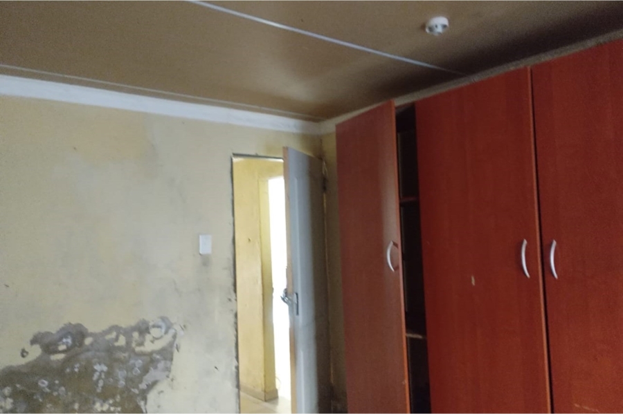 2 Bedroom Property for Sale in Bram Fischerville Gauteng