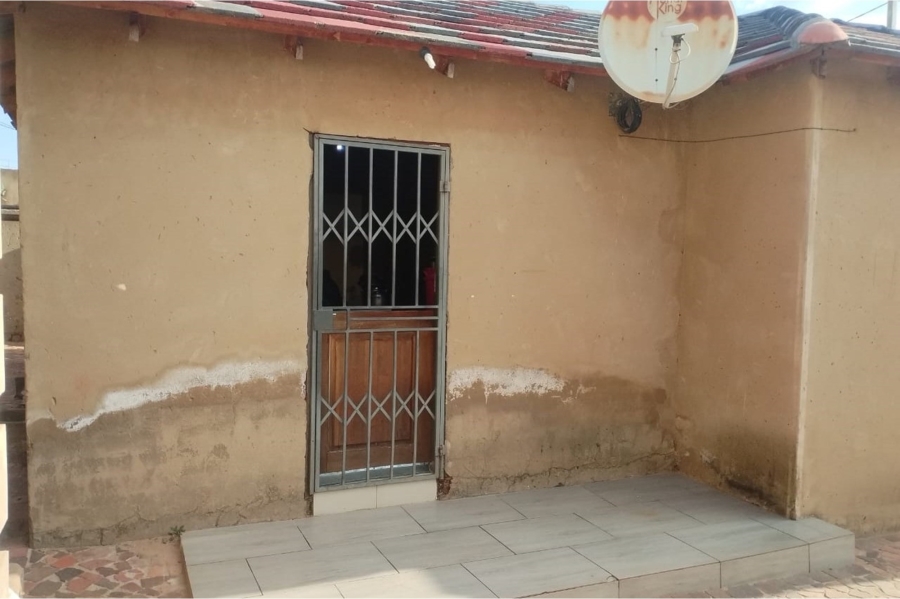 2 Bedroom Property for Sale in Bram Fischerville Gauteng