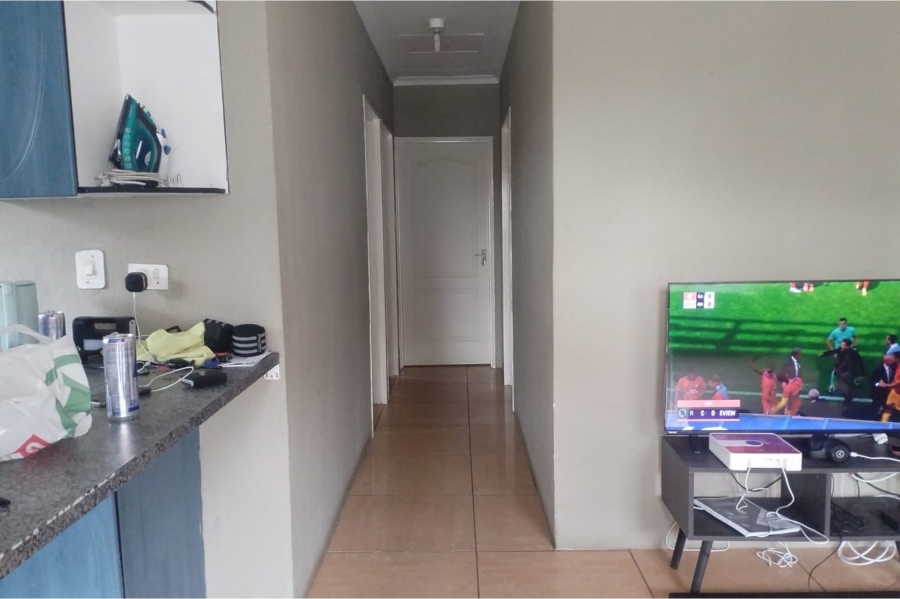 To Let 3 Bedroom Property for Rent in Ormonde Gauteng