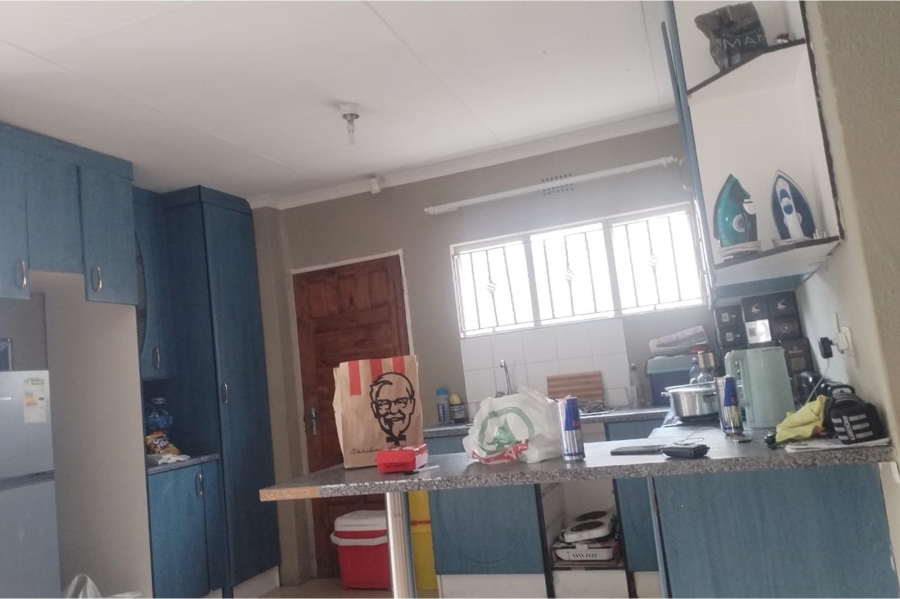 To Let 3 Bedroom Property for Rent in Ormonde Gauteng