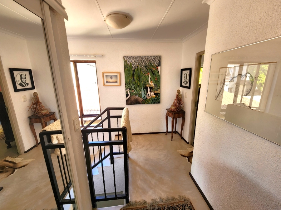 To Let 3 Bedroom Property for Rent in Woodhill Estate Gauteng