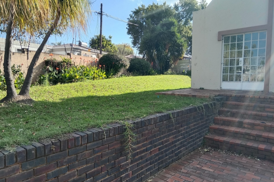To Let 2 Bedroom Property for Rent in Noordwyk Gauteng